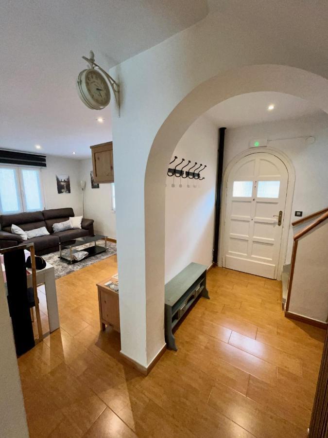 Zayas Enea Apartment Elizondo Ngoại thất bức ảnh